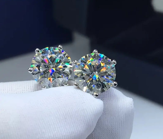 1 Pc VVS Diamond Earrings